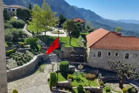 Tirana i Kruja